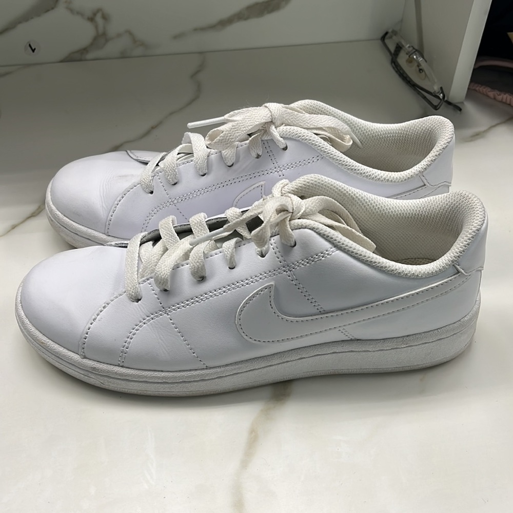 Nike Solid White Leather Sneaker - image 3